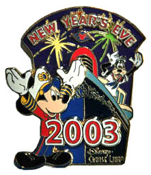 DA - Stitch Opens Present