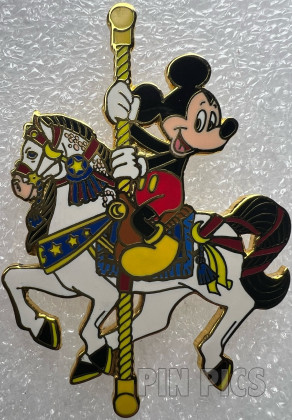 Minnie on Rollerblades