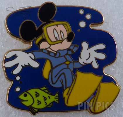 Japan - Ariel and Eric - Little Mermaid - Valentines Day 2004 - Glow in the Dark