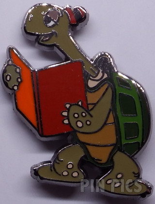 DLR - Stitch In Hammock