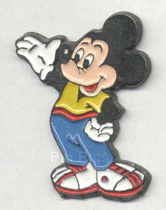 DA - Maleficent Christmas Pin Prototype (Black)