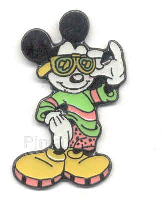Astronaut Mickey from “Astro Orbiting” Pin set