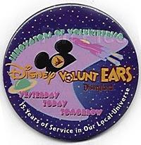 DLR - The Twilight Zone Tower of Terror Event (Bellhop Donald Duck)