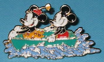 DLR - Tinker Bell with Hands on Knees