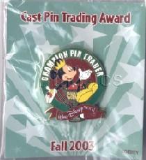 WDW - Mickey Mouse - Pin Trader Champion - Purple - Fall 2003 - Cast  pin collectible - Main Image 2