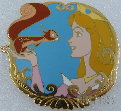 Button - DLR - Chip and Dale - Disney's Grand Californian - Storytellers Cafe 2004