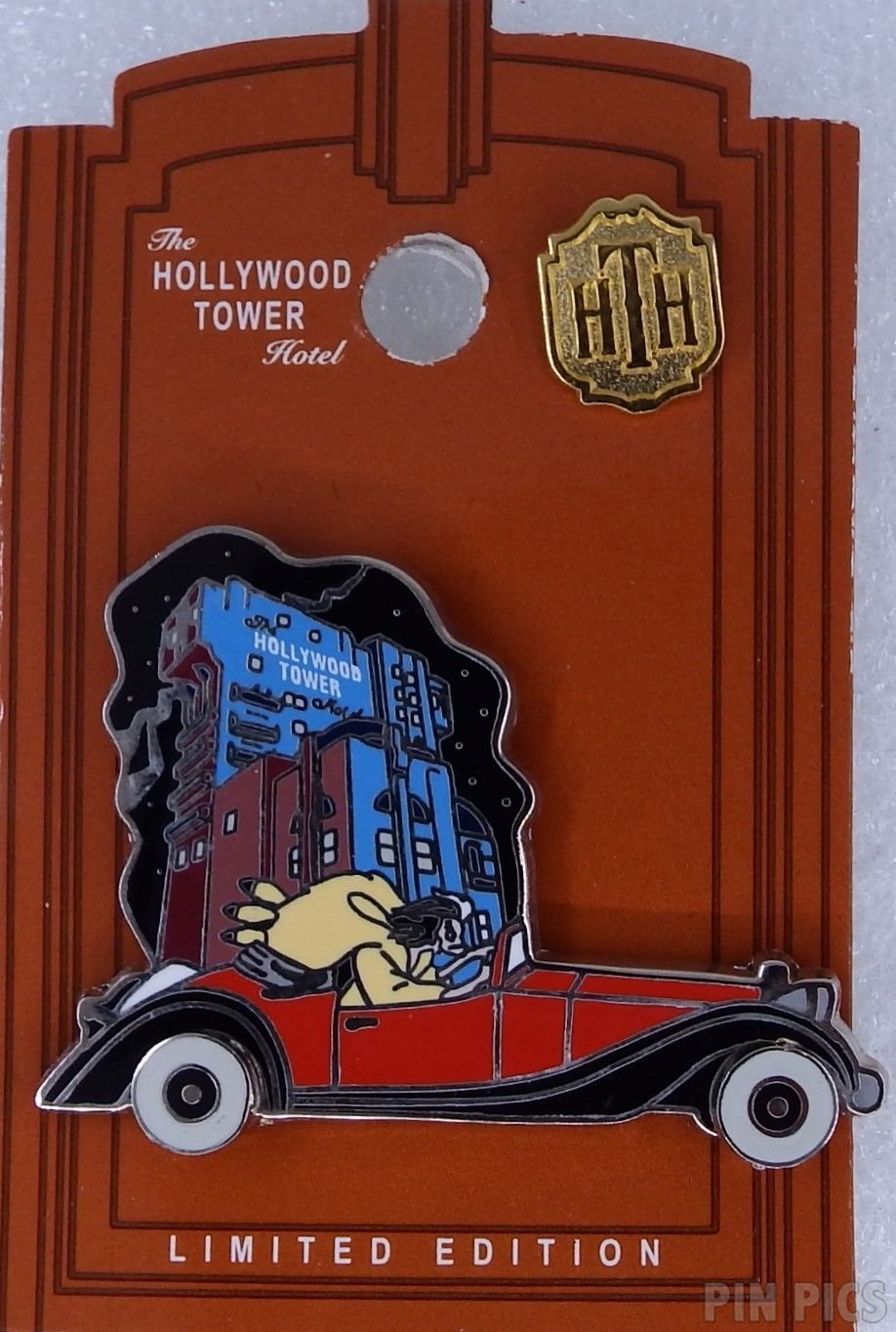 DLR - The Twilight Zone Tower of Terror Event - Divine DeVil Arrival  pin collectible - Main Image 4