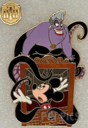 WDW - Epcot - Flower and Garden Festival 2004 - Goofy & Donald