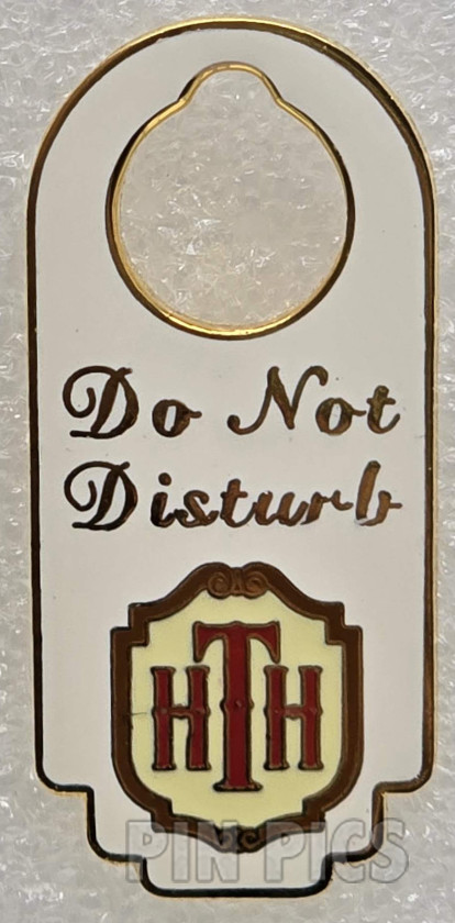 WDW - This Is Love - Large Pin Frame Set - Castle Scene