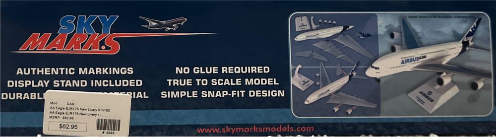 Skymarks American Eagle E175 Envoy Air - Sky Marks model planes collectible [Barcode 830715940595] - Main Image 2