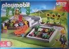 Playmobil Dollshouse/Farm set 3134: Flower/vegetable garden scene & figures  playmobil collectible [Barcode 4008789031341] - Main Image 1
