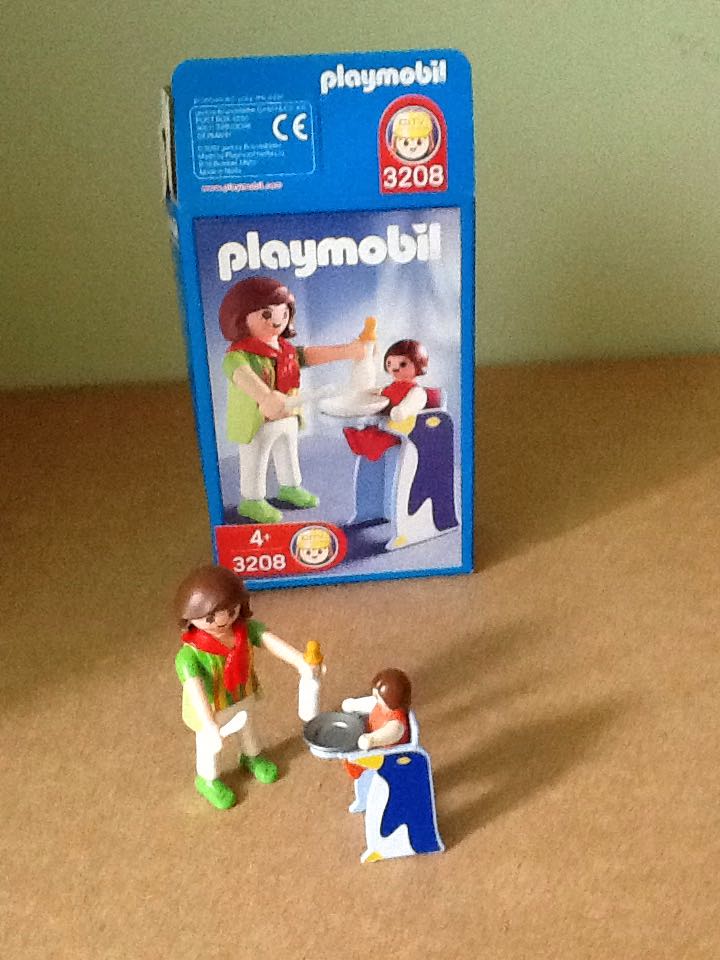 Mama mit Hochstuhl - Haus (3208) playmobil collectible [Barcode 4008789032089] - Main Image 1