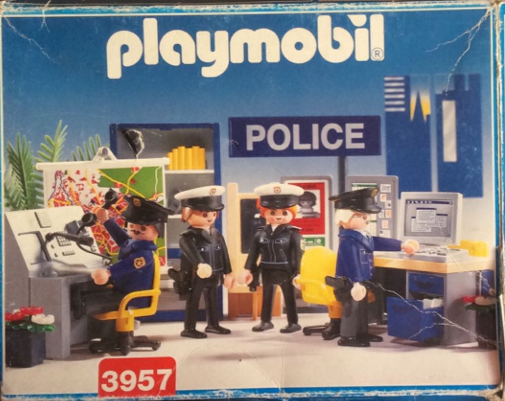 Escritório Esquadra Polícia  - City Action - Policia (3957) playmobil collectible [Barcode 4008789039576] - Main Image 1