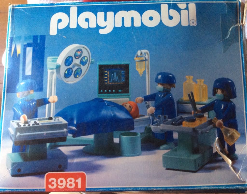 Playmobil 3981 Playmobil Hospital - Operation Room NIB - RETIRED! - City Action - Hospital (3981) playmobil collectible [Barcode 4008789039811] - Main Image 1