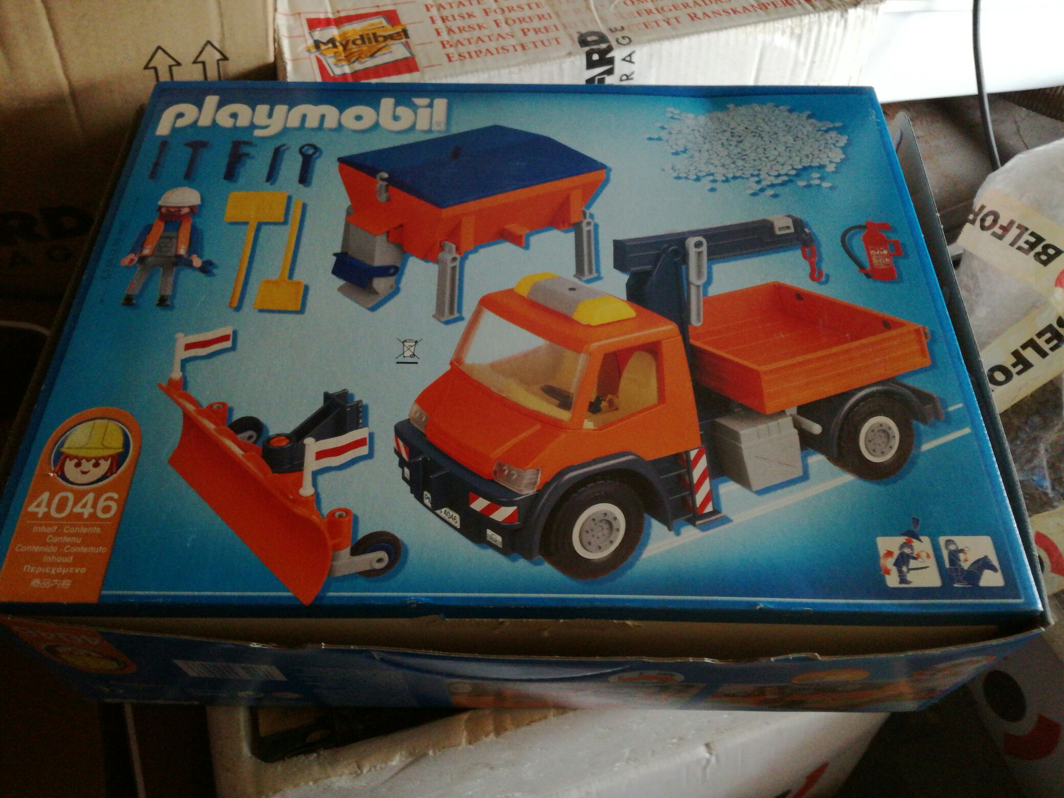 Wegenonderhouds- en strooiwagen - City Action ” Bouw ” (4046) playmobil collectible [Barcode 4008789040466] - Main Image 2