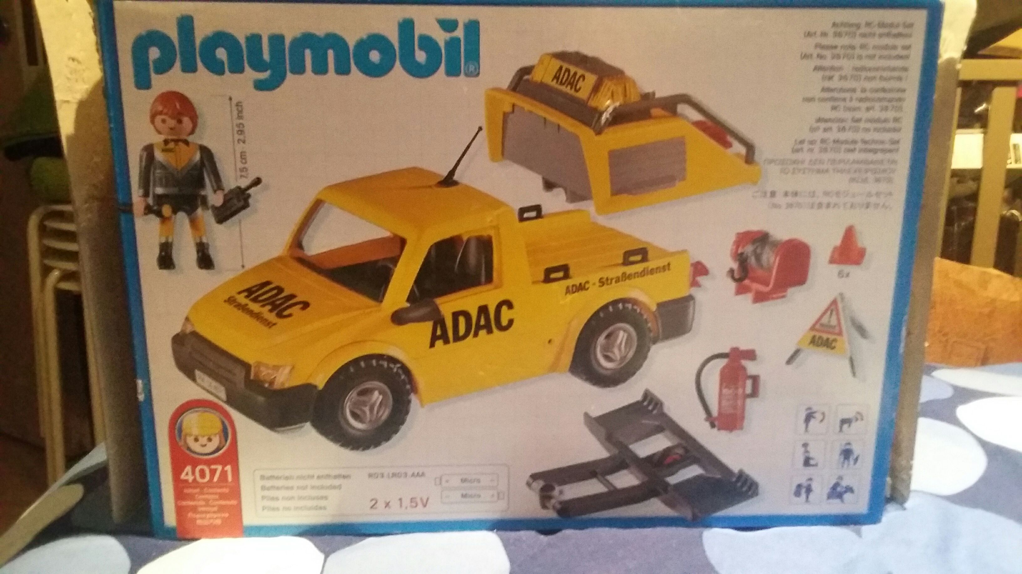 ADAC Afsleepwagen - City life (4071) playmobil collectible [Barcode 4008789040718] - Main Image 2