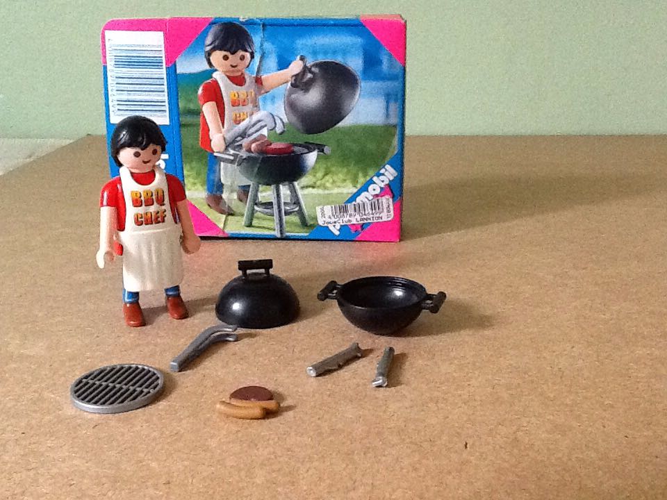 Dad With BBQ - Playmobil Special (4649) playmobil collectible - Main Image 2
