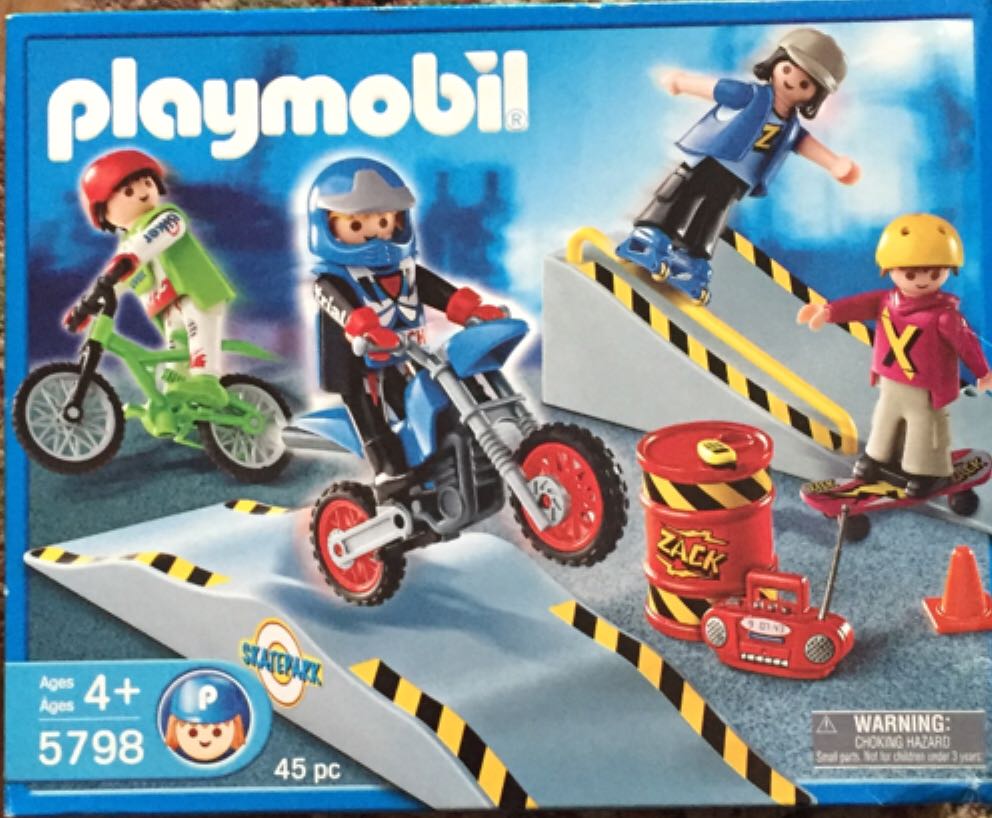 5798 BMX and Skatepark - City life (5798) playmobil collectible [Barcode 025369057984] - Main Image 1