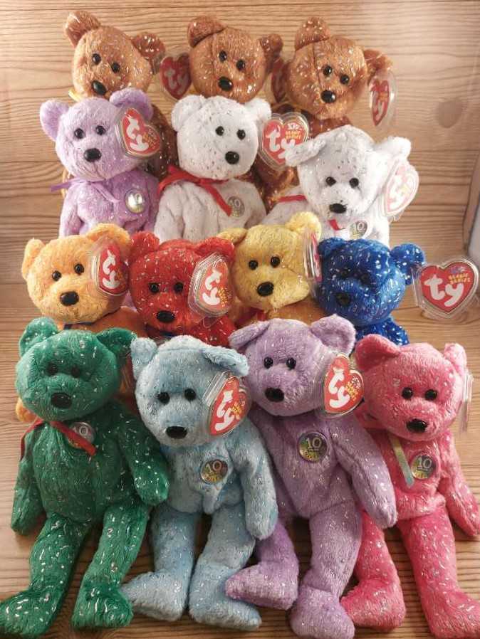 Decade Lot - 14 Bears