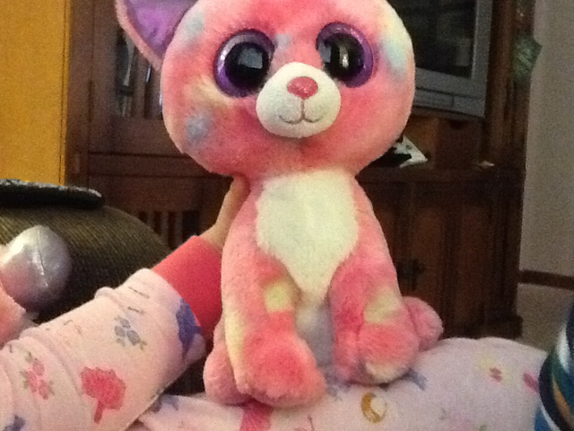 Ty Beanie Boos: Cancun the Chihuahua Medium Plush  plush collectible [Barcode 008421369843] - Main Image 2