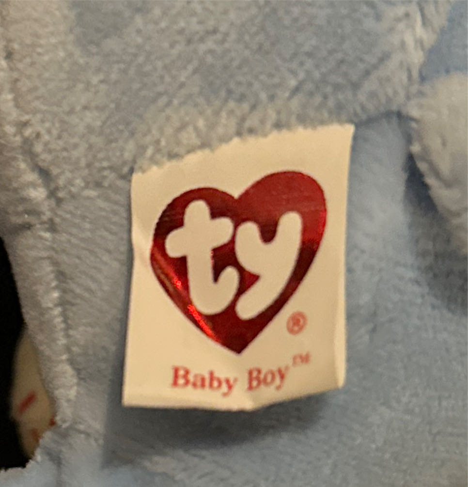 Baby Boy The Bear (holding Baseball)  (United States) plush collectible [Barcode 008421402236] - Main Image 3