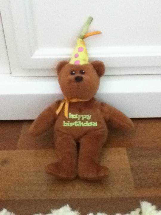 Happy Birthday  plush collectible [Barcode 008421407378] - Main Image 2