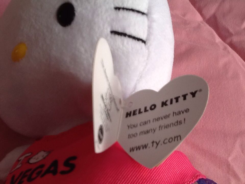 Hello Kitty I Love Las Vegas  plush collectible [Barcode 008421409457] - Main Image 2