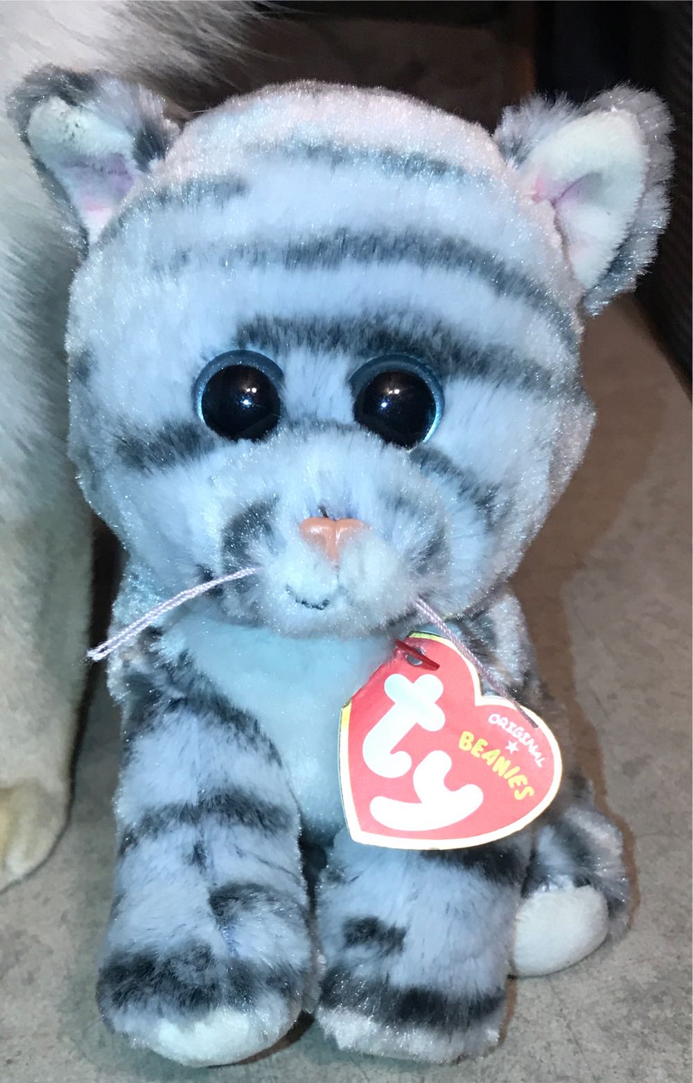Millie Grey Striped Tabby Cat  plush collectible [Barcode 008421423040] - Main Image 2