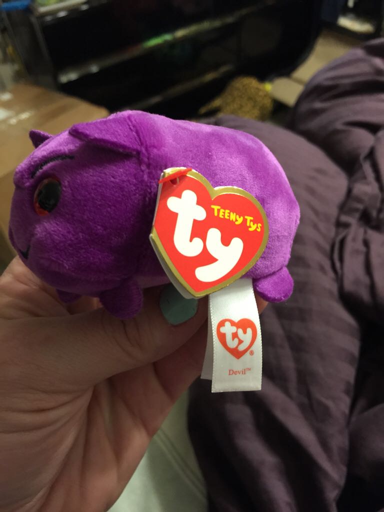 Teeny Tys Devil  plush collectible [Barcode 008421423064] - Main Image 2