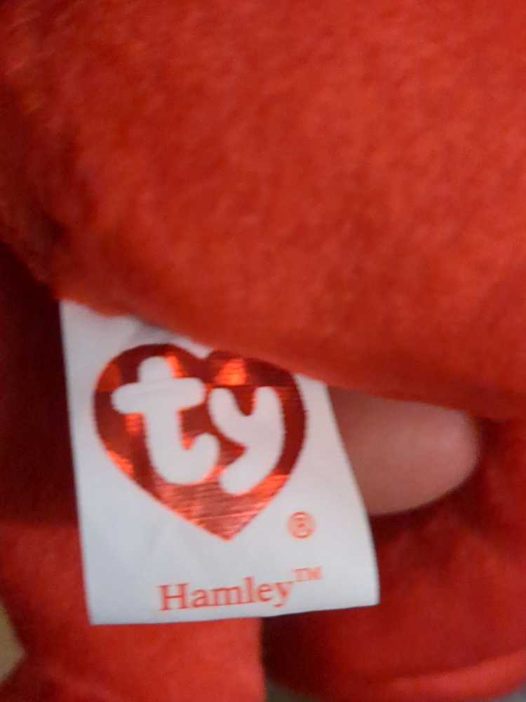 Hamley The Bear  plush collectible [Barcode 008421460809] - Main Image 2