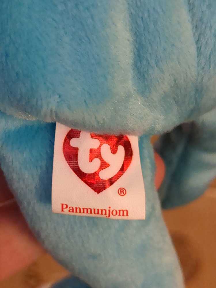 Panmunjom The Bear  (South Korea) plush collectible [Barcode 008421460946] - Main Image 2