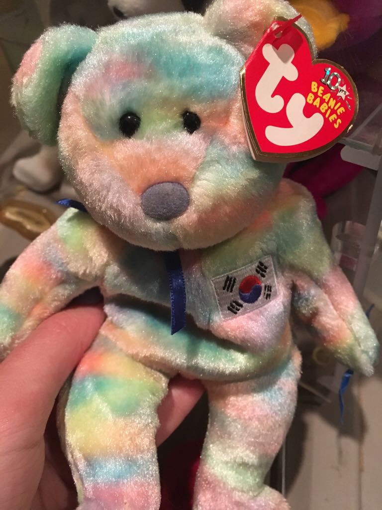 GIFTS the Bear 🐻 🎄