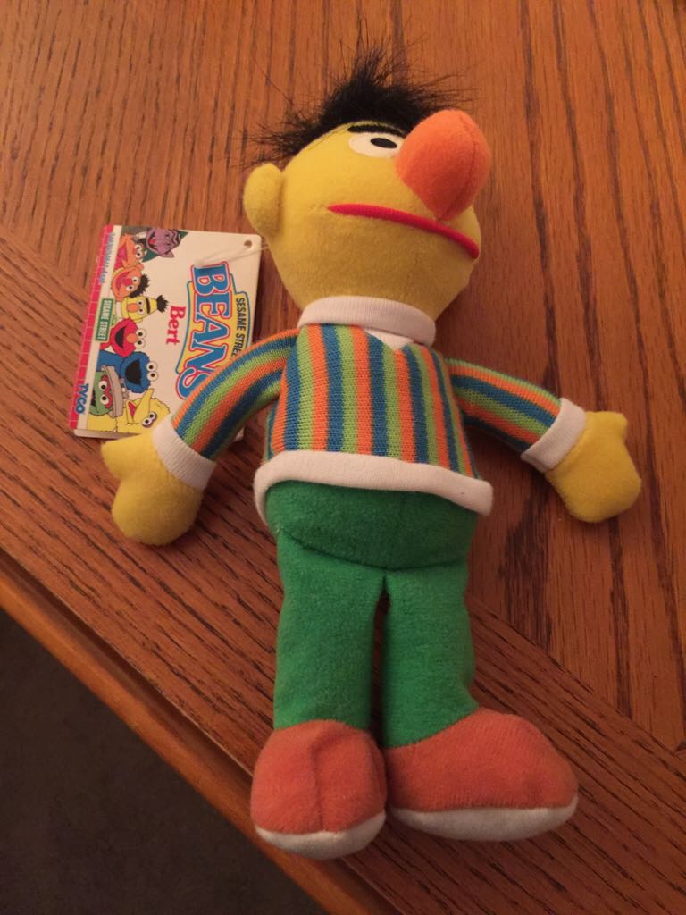 Ernie Sesame Street Bean Bag  plush collectible [Barcode 083361325524] - Main Image 2