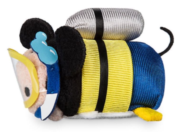 Mickey Mouse Vacation 2017 Tsum Tsum 3.5  plush collectible [Barcode 412343337895] - Main Image 2