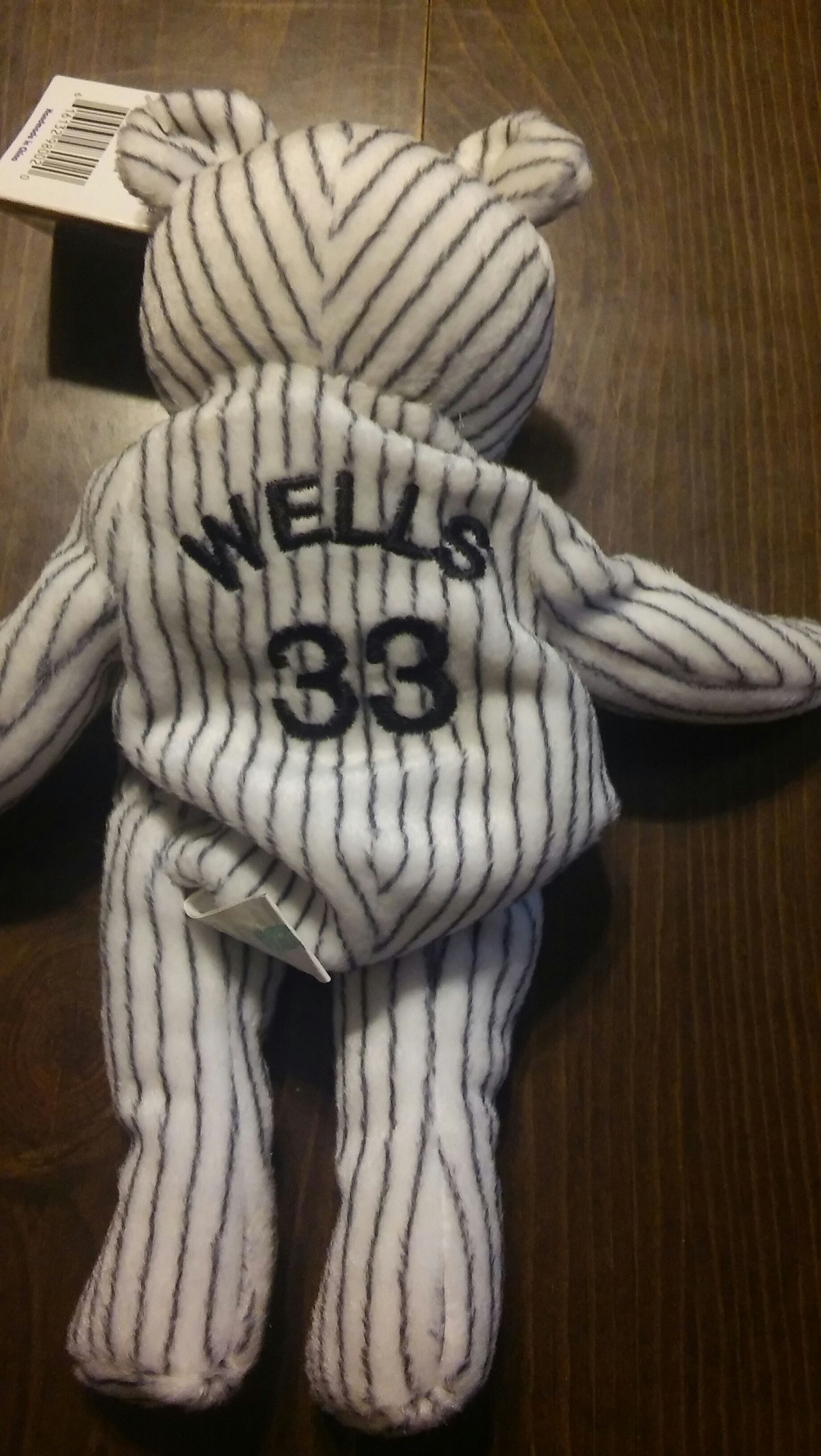 New York Yankees # 33  plush collectible [Barcode 616132980020] - Main Image 2