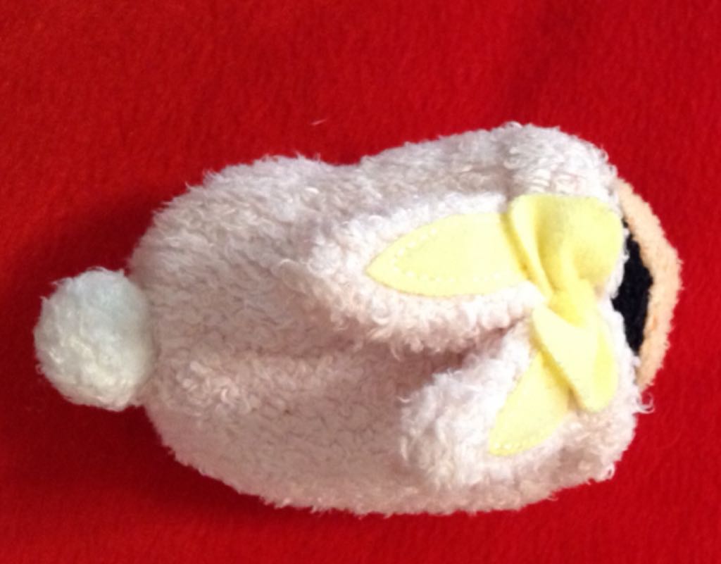 Minnie Mouse Easter Bunny 2016 Tsum Tsum 3.5  plush collectible [Barcode 886144118425] - Main Image 2