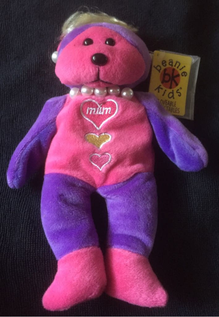 Hearts-a-Flutter The Bear