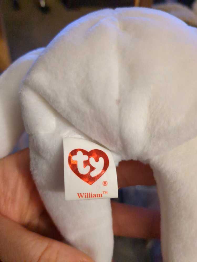 William The Bear - Hamley’s  plush collectible - Main Image 2