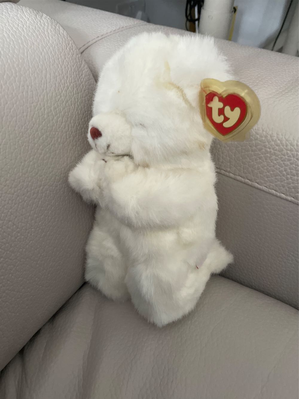 FAITH the Praying Bear  plush collectible [Barcode 008421056002] - Main Image 2