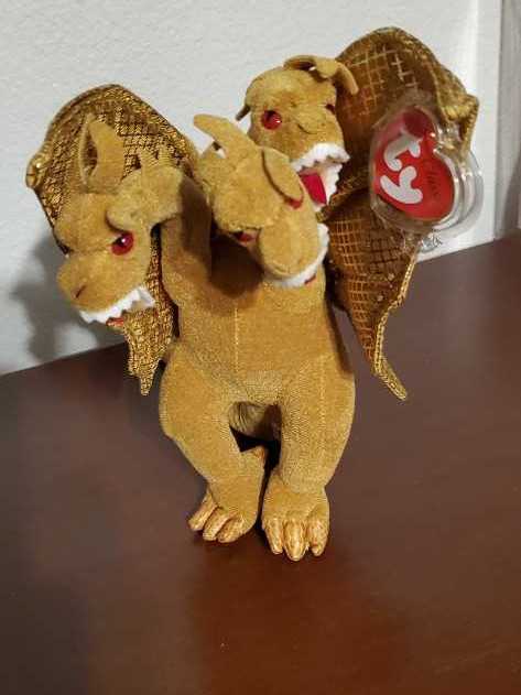 King Ghidorah Ty Classic  (Japan) plush collectible [Barcode 008421056156] - Main Image 2