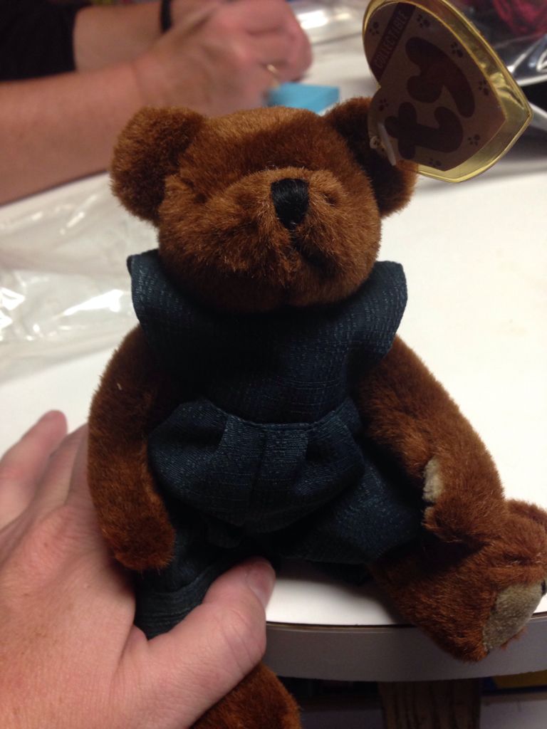 ✅Henry  (United States) plush collectible [Barcode 008421060054] - Main Image 1