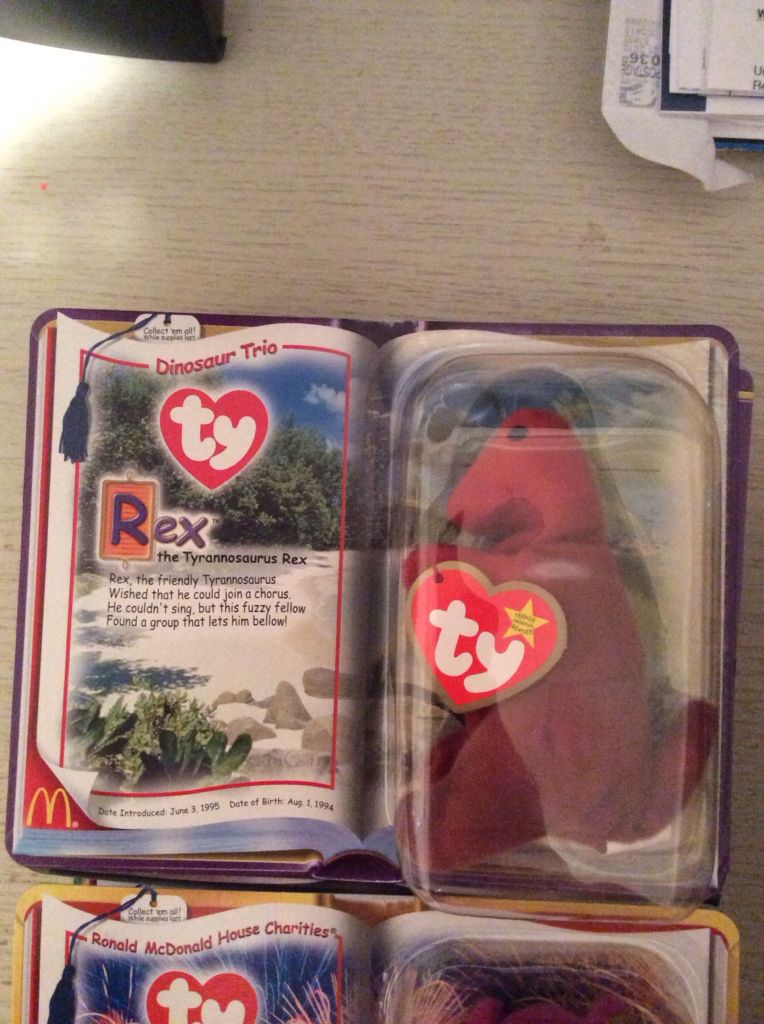 Rex the T-Rex Dinosaur (2000 McDonald’s Teenie Dinosaur Trio #2)  plush collectible - Main Image 2