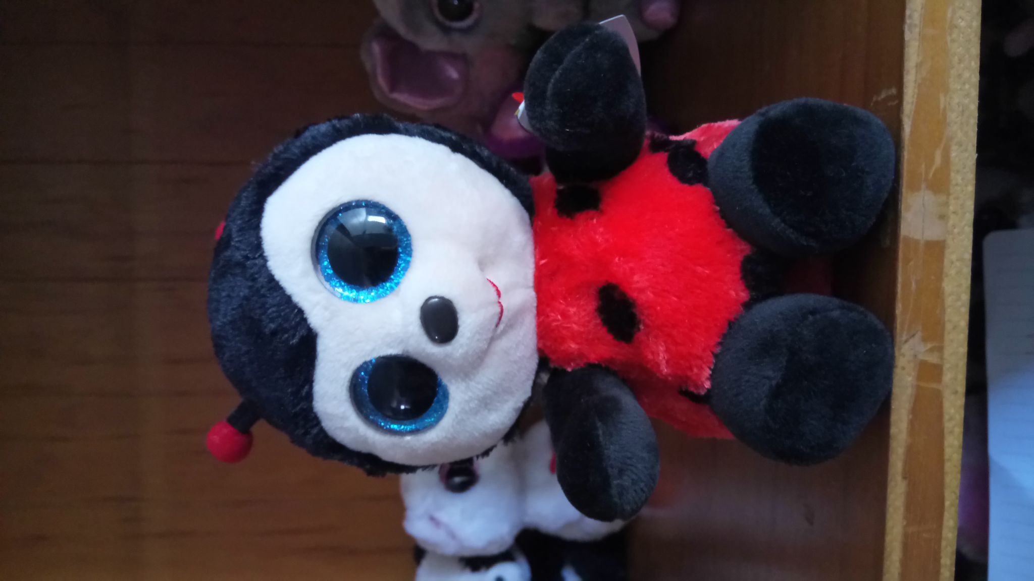 Izzy The Lady Bug  plush collectible [Barcode 008411368511] - Main Image 1