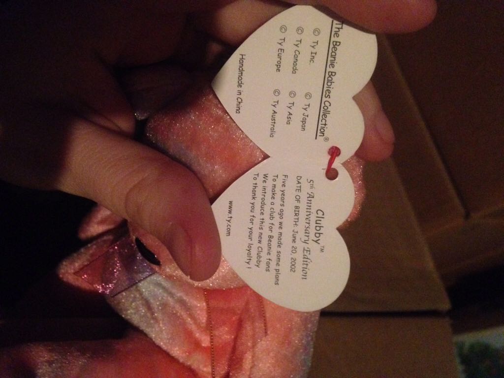 Clubby V Anniversary The Bear  (United States) plush collectible - Main Image 2