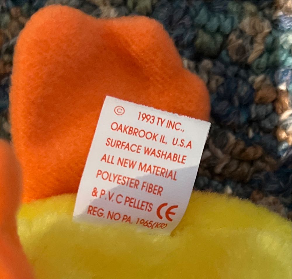 Quackers The Yellow Duck  plush collectible - Main Image 3