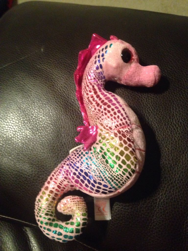 Pluffies - Twigs the snowman Christmas