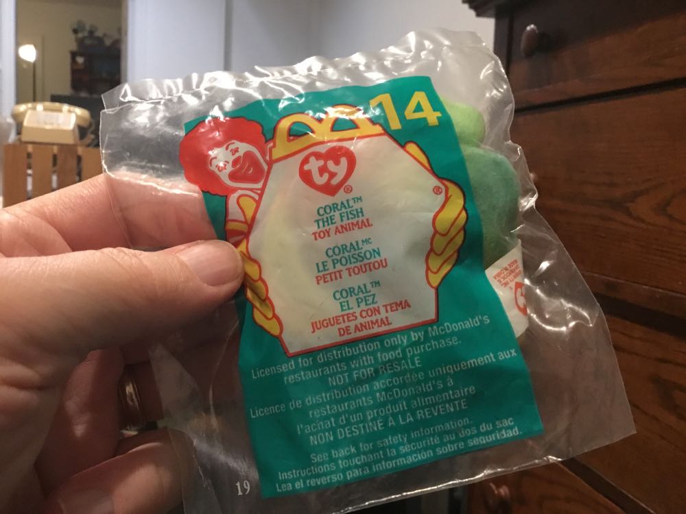 2000 McDonald’s #14 Coral The Fish  plush collectible - Main Image 2