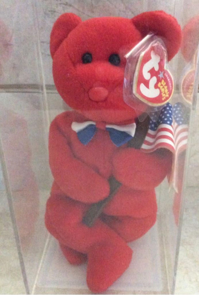 Thomas Red plush collectible - Main Image 1