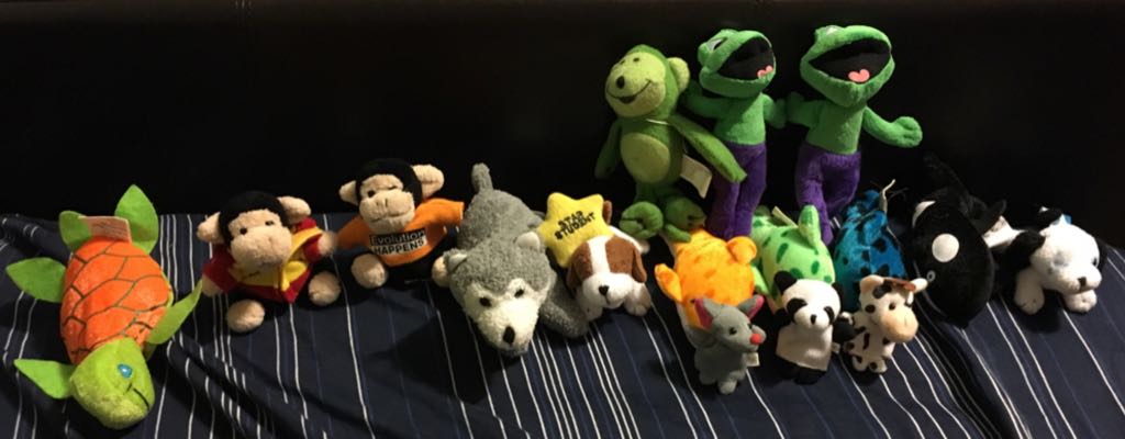 Small Friends  plush collectible - Main Image 1