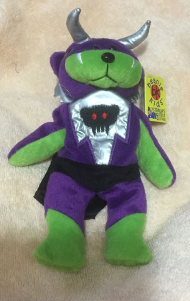 01 Millennium The Bear RMHC -